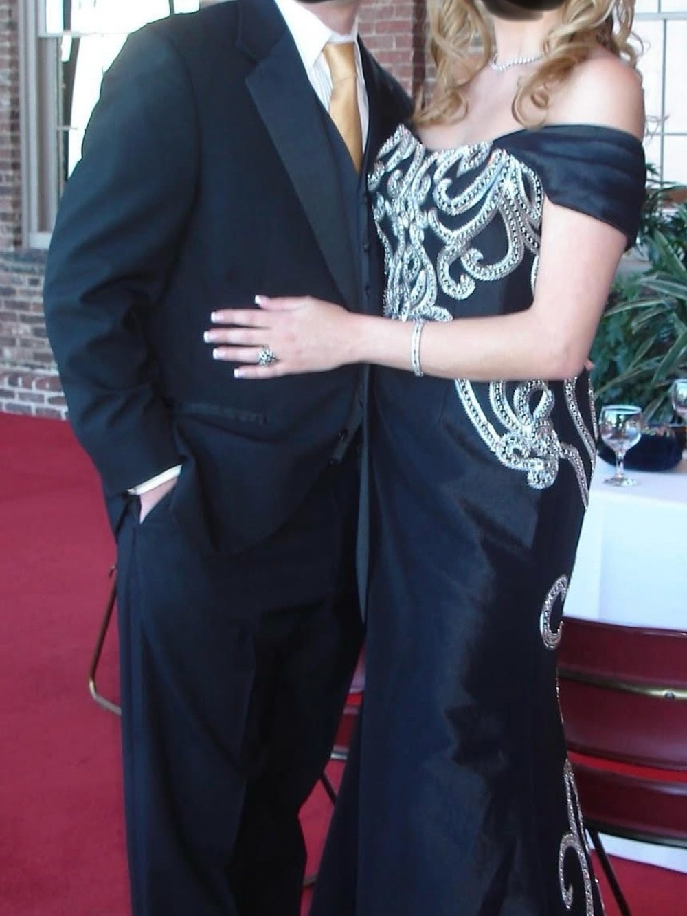 Elegant Black Evening Dress with Silver Embellishment